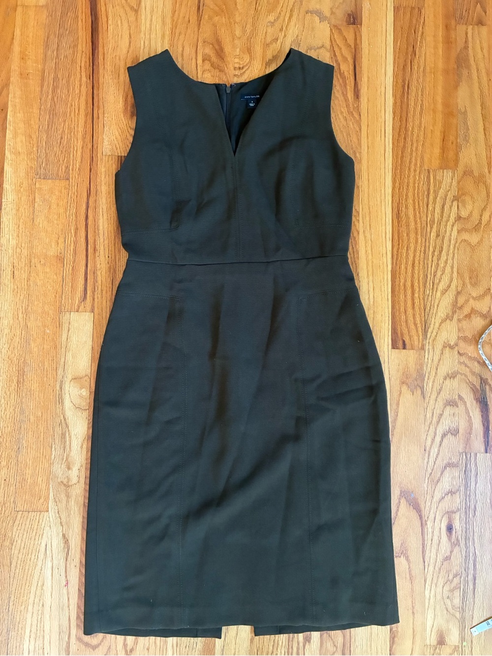 Ann Taylor Seamed V-Neck Sheath Dress in Olive